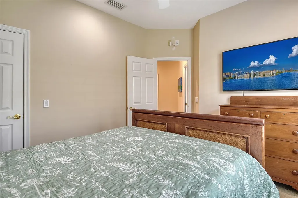 9032 Willow Brook Drive Sarasota FL 34238