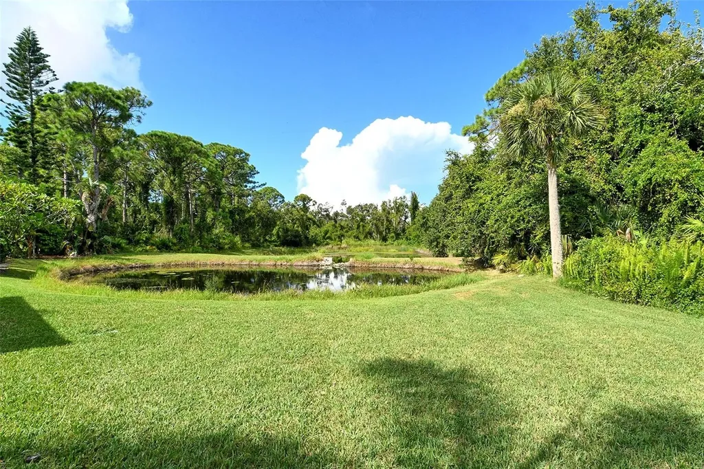 9032 Willow Brook Drive Sarasota FL 34238