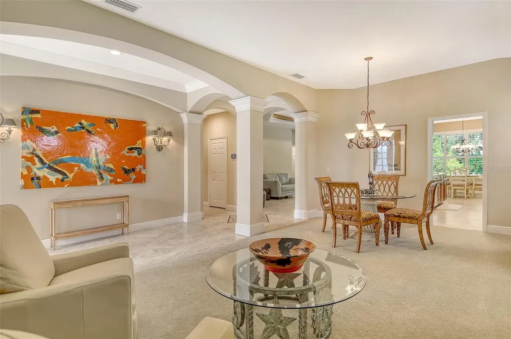 9032 Willow Brook Drive Sarasota FL 34238