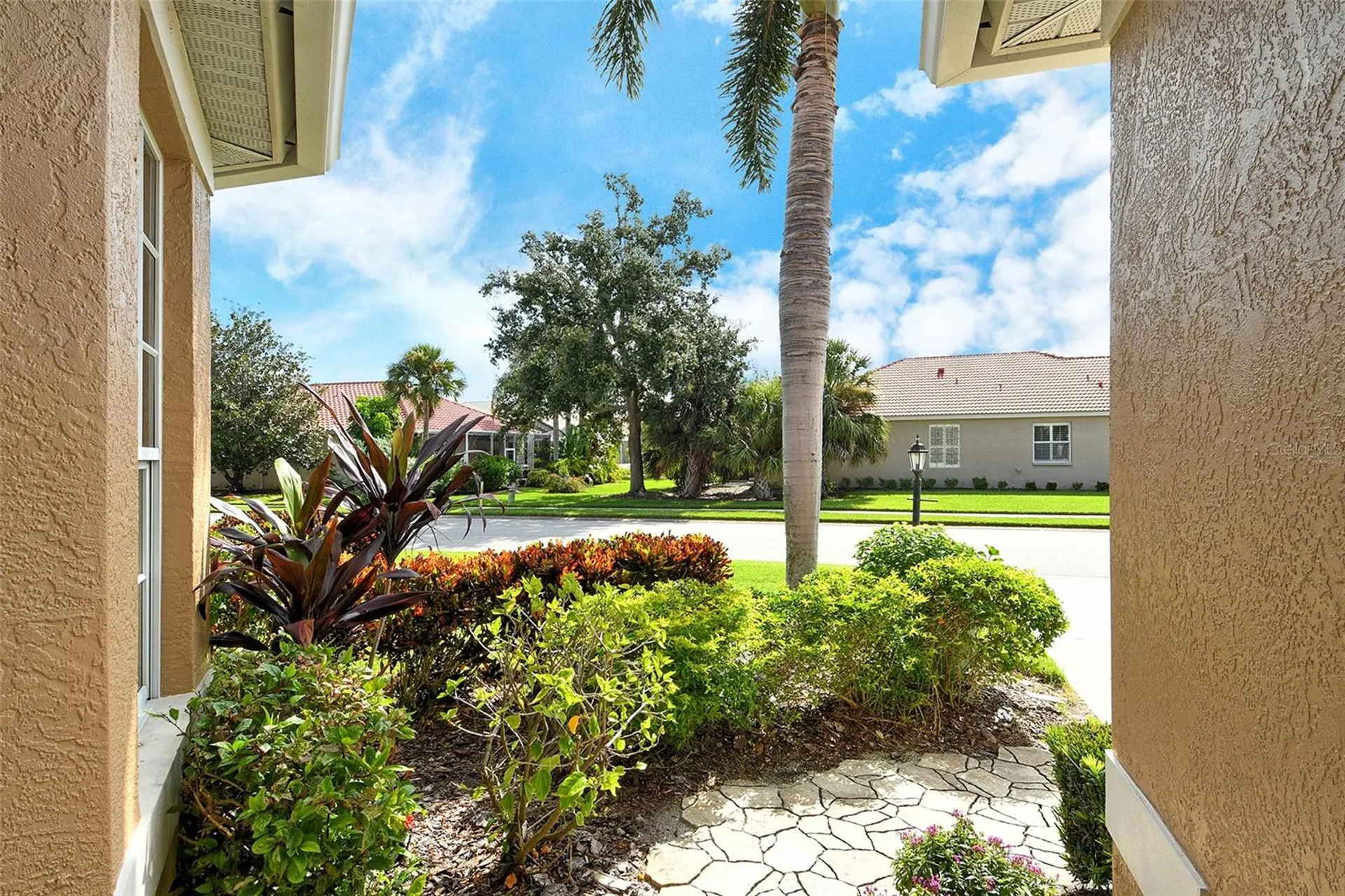 9032 Willow Brook Drive Sarasota FL 34238
