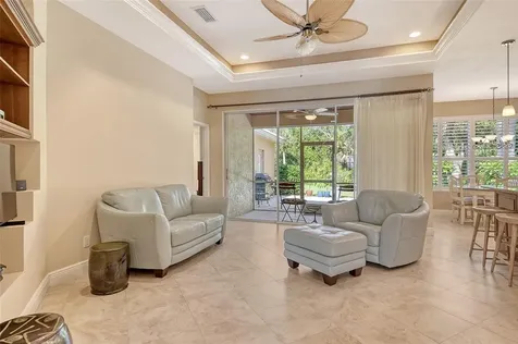 9032 Willow Brook Drive Sarasota FL 34238
