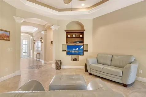 9032 Willow Brook Drive Sarasota FL 34238
