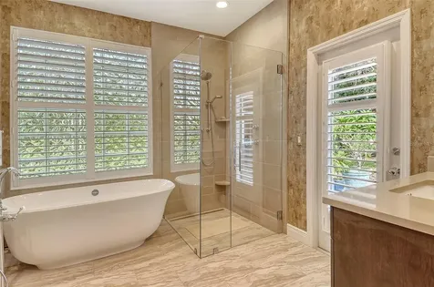 9032 Willow Brook Drive Sarasota FL 34238