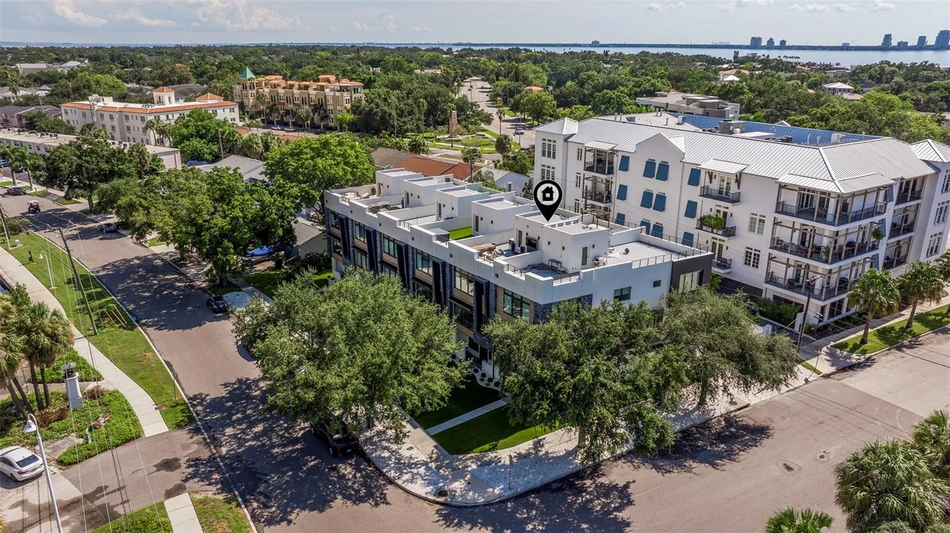 90 Columbia Drive Tampa FL 33606