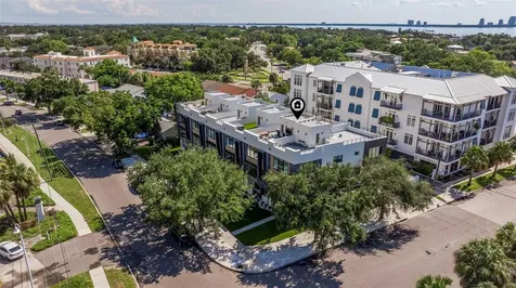 90 Columbia Drive Tampa FL 33606