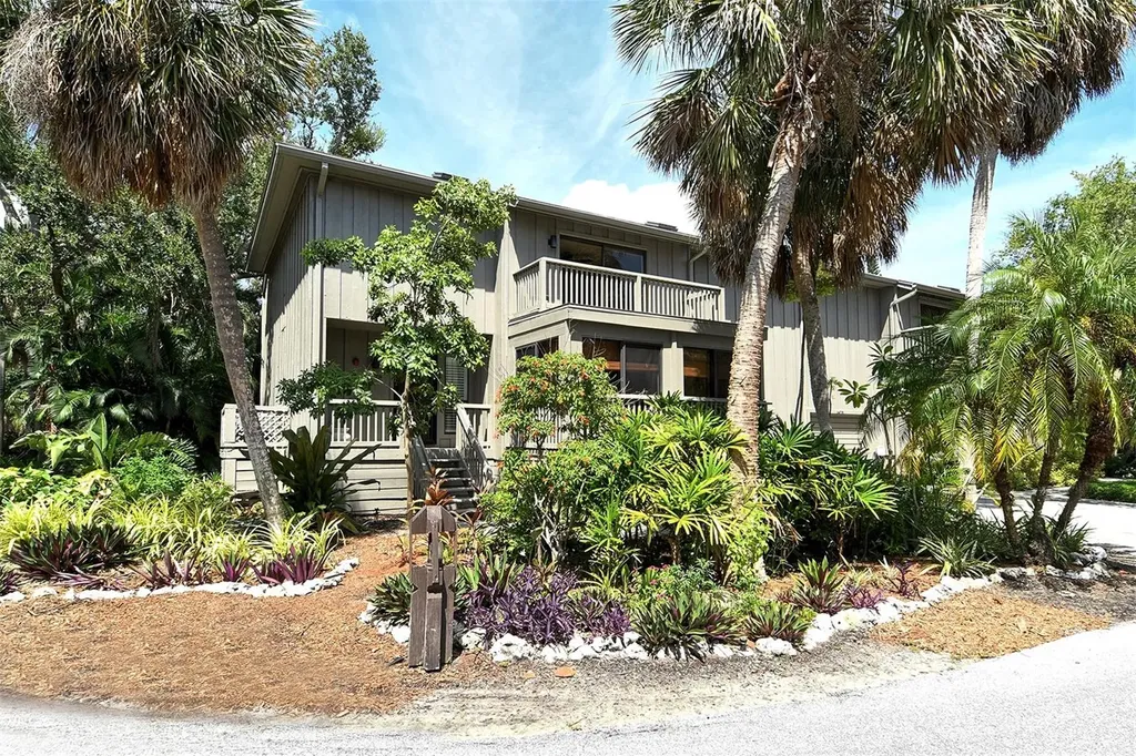 1473 Landings Circle Sarasota FL 34231
