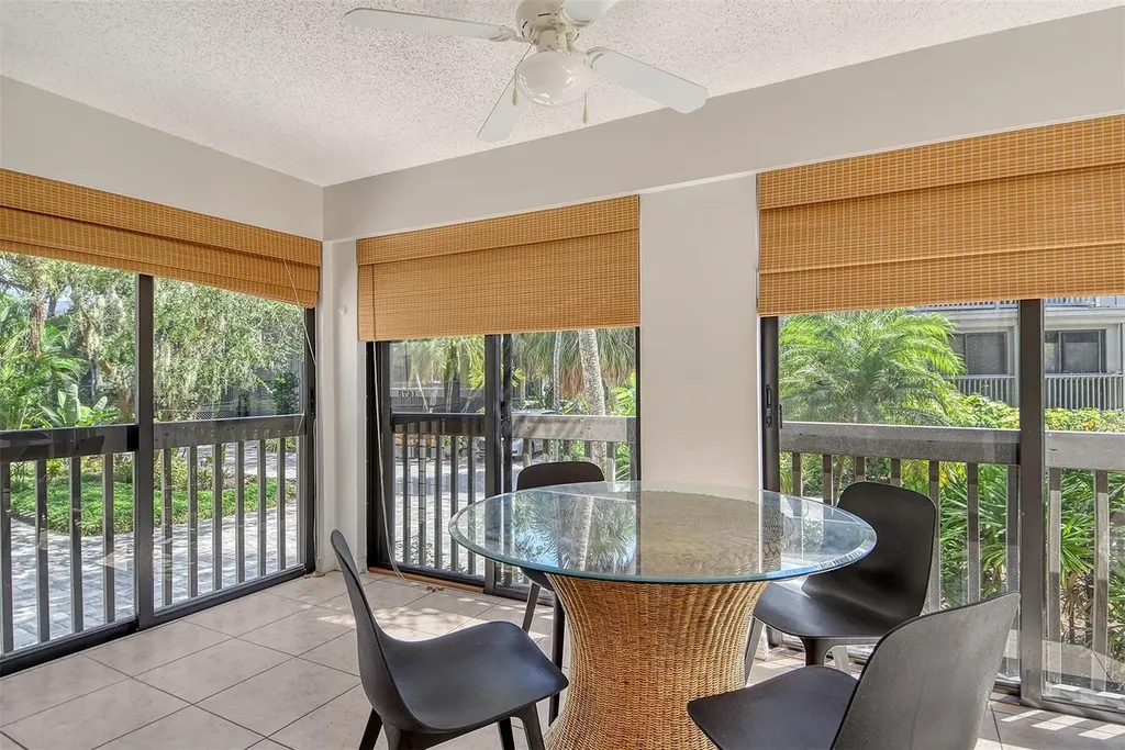 1473 Landings Circle Sarasota FL 34231