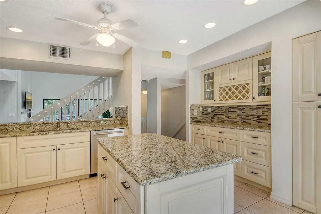 1473 Landings Circle Sarasota FL 34231