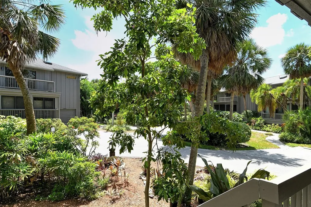 1473 Landings Circle Sarasota FL 34231