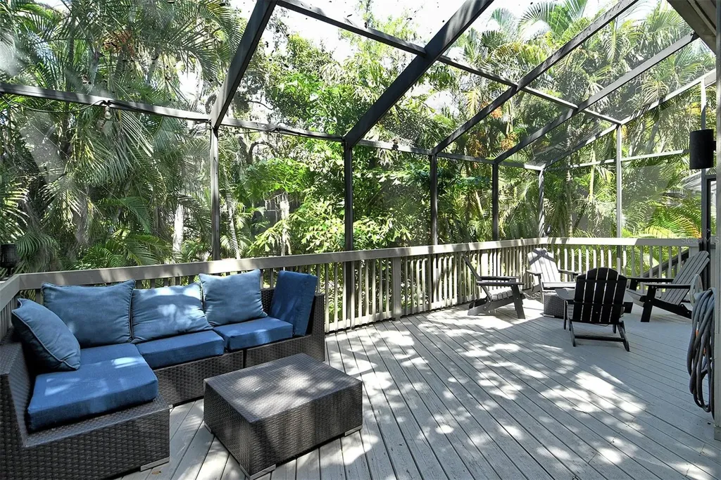 1473 Landings Circle Sarasota FL 34231