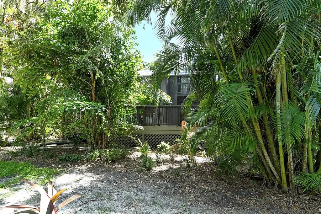 1473 Landings Circle Sarasota FL 34231