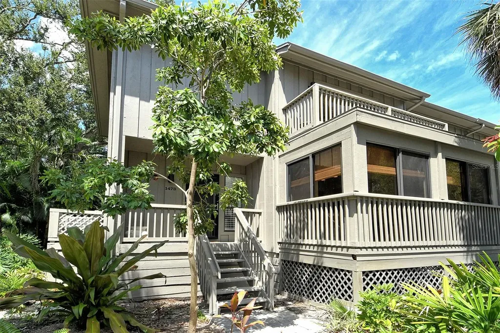 1473 Landings Circle Sarasota FL 34231