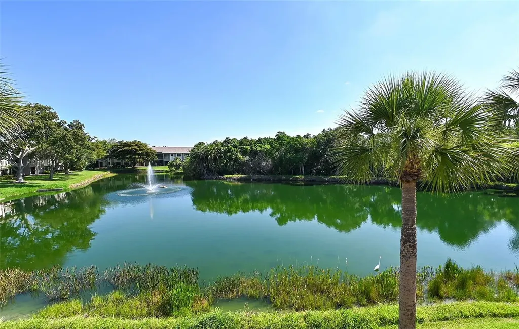 1473 Landings Circle Sarasota FL 34231