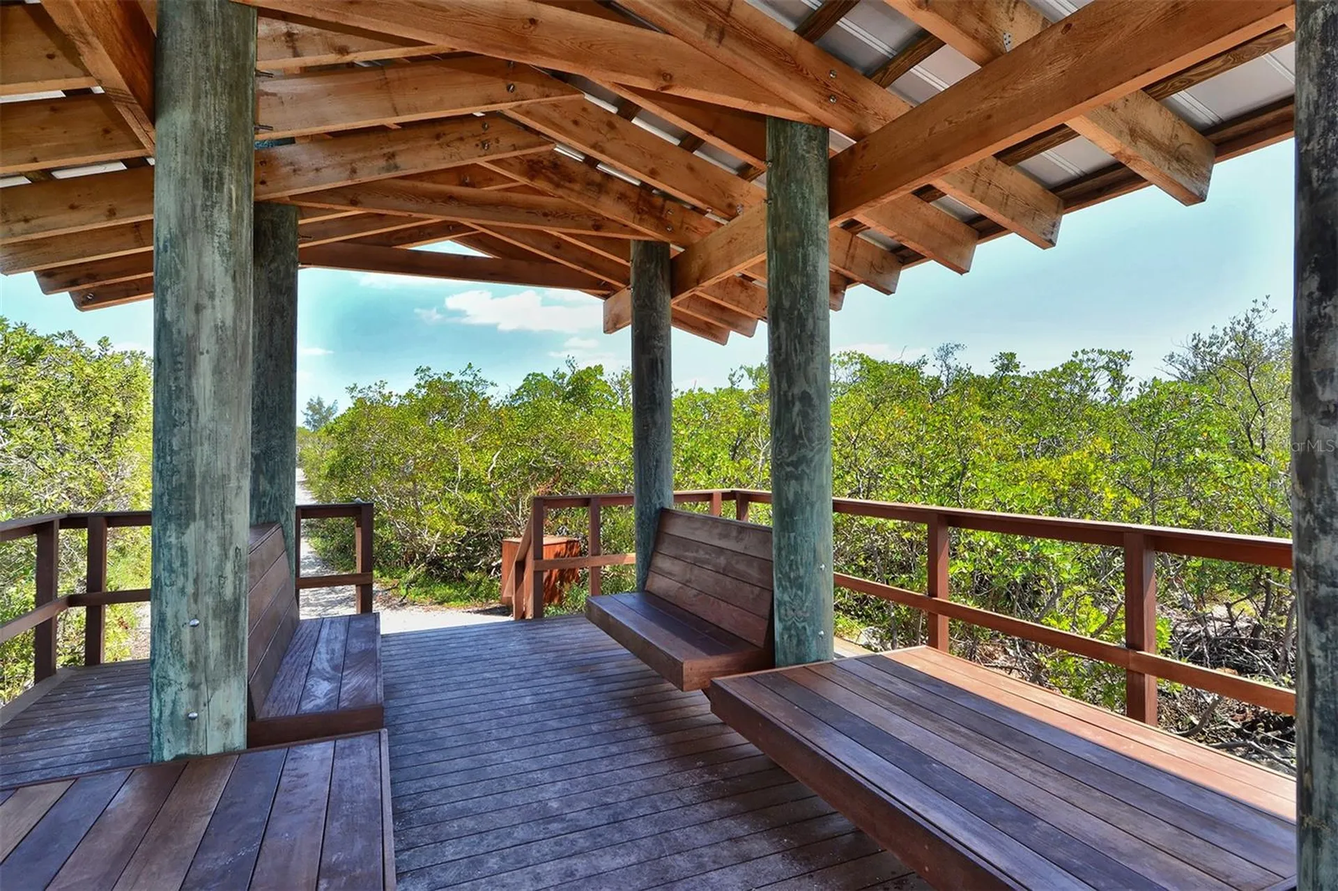 1473 Landings Circle Sarasota FL 34231
