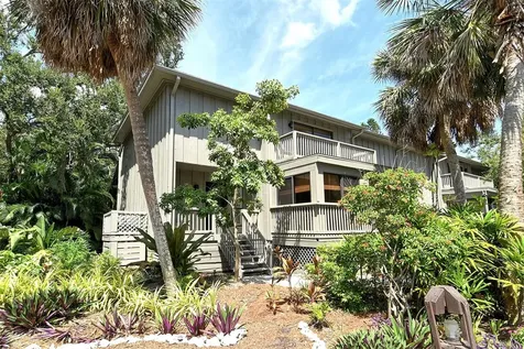 1473 Landings Circle Sarasota FL 34231
