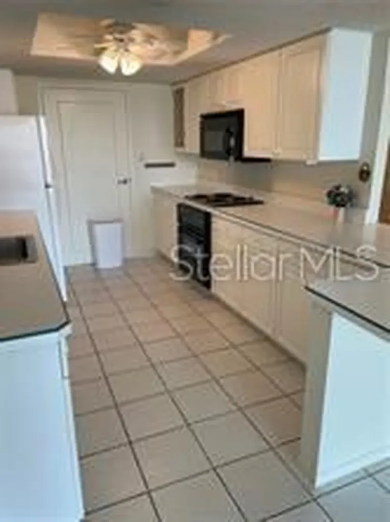 435 S Gulfstream Avenue Sarasota FL 34236