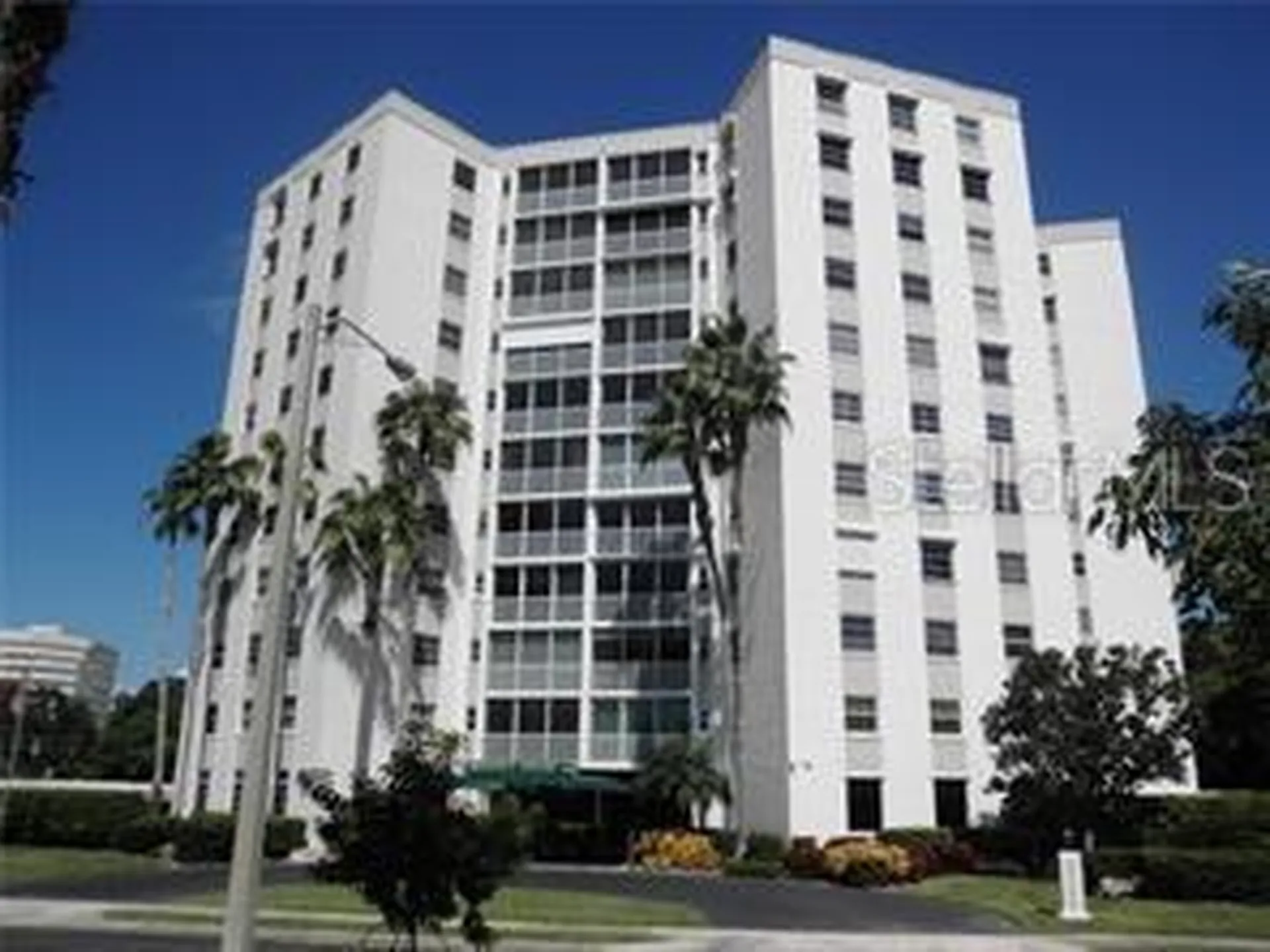 435 S Gulfstream Avenue Sarasota FL 34236
