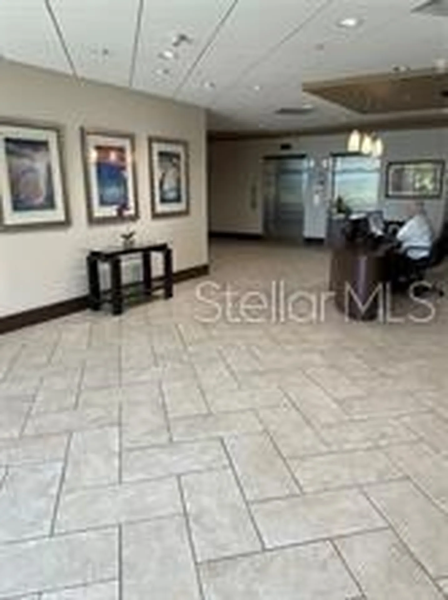 435 S Gulfstream Avenue Sarasota FL 34236