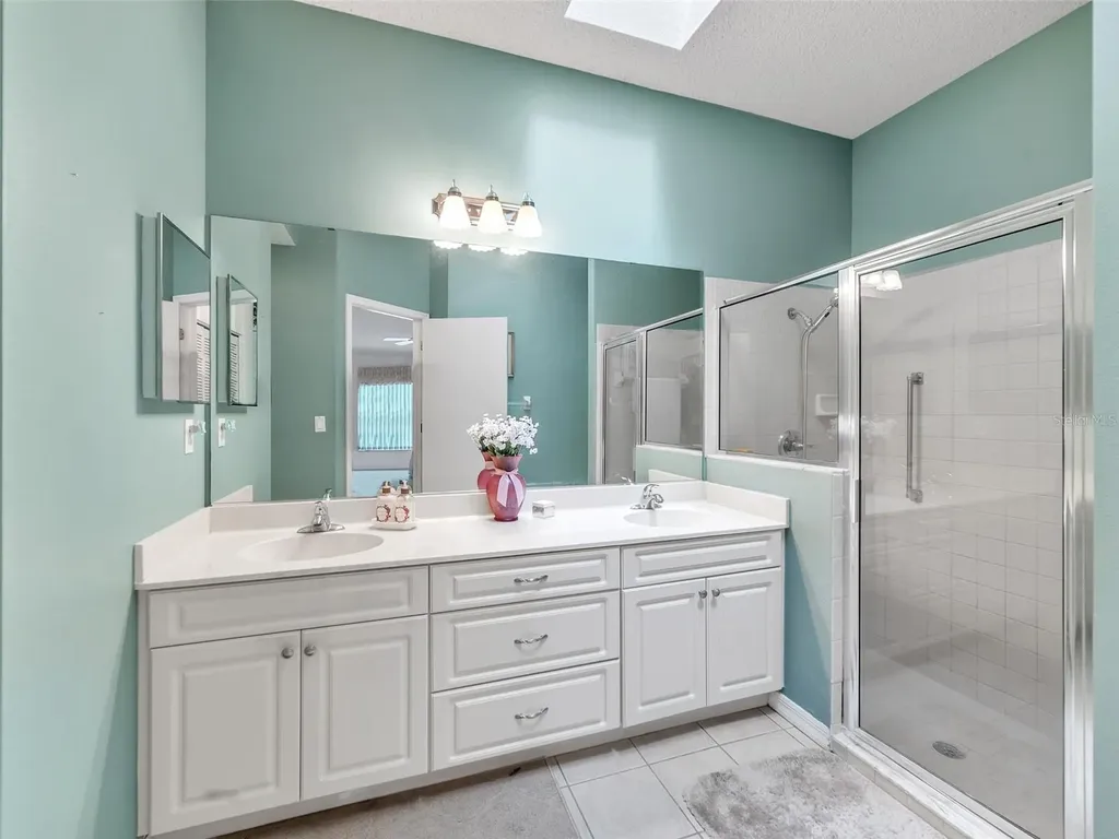 2237 Mayfield Palms Lane Sun City Center FL 33573