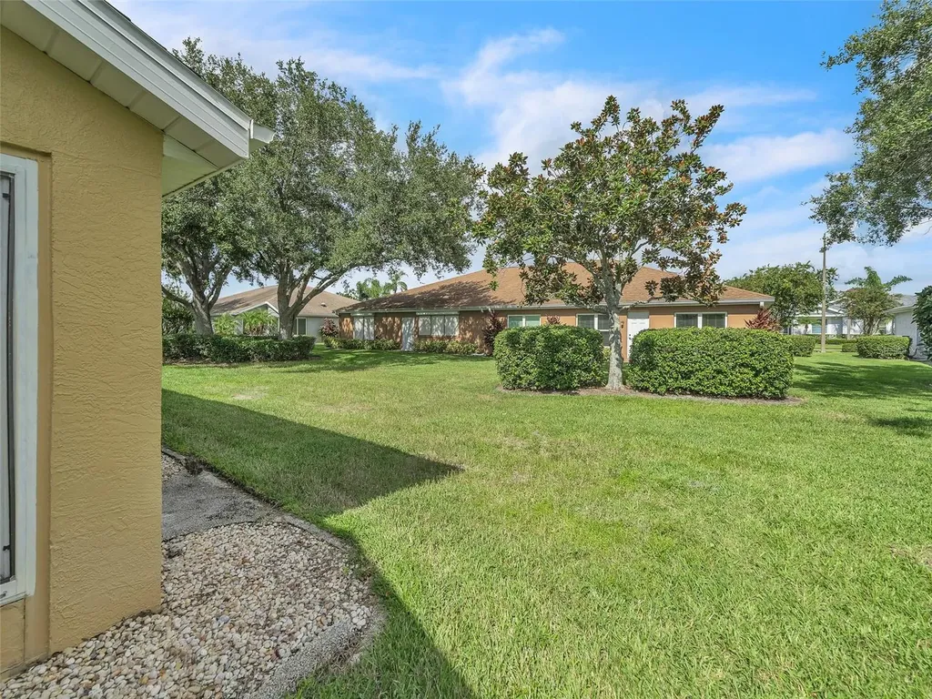 2237 Mayfield Palms Lane Sun City Center FL 33573