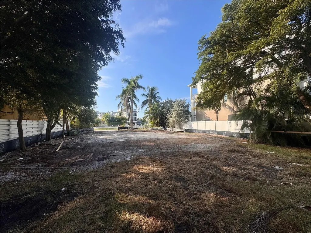 165 Tyler Drive Sarasota FL 34236