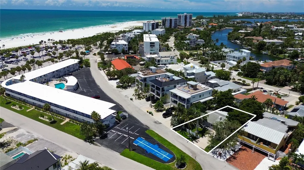 165 Tyler Drive Sarasota FL 34236