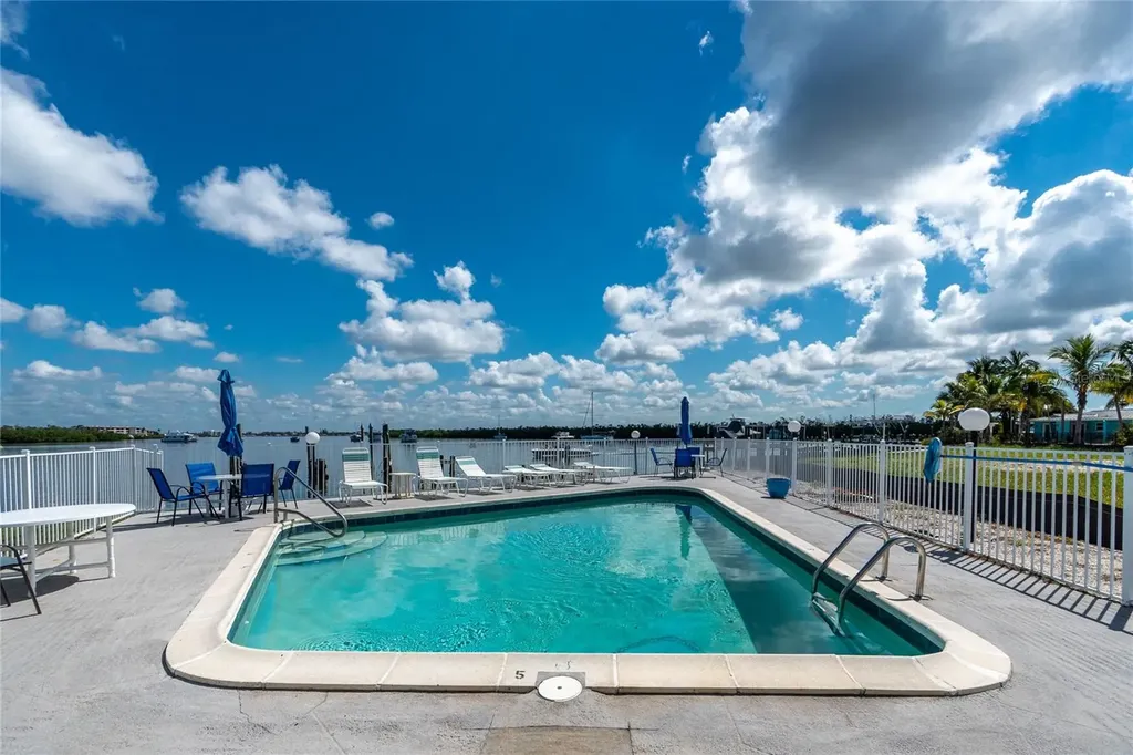 1745 Gulf Boulevard Englewood FL 34223