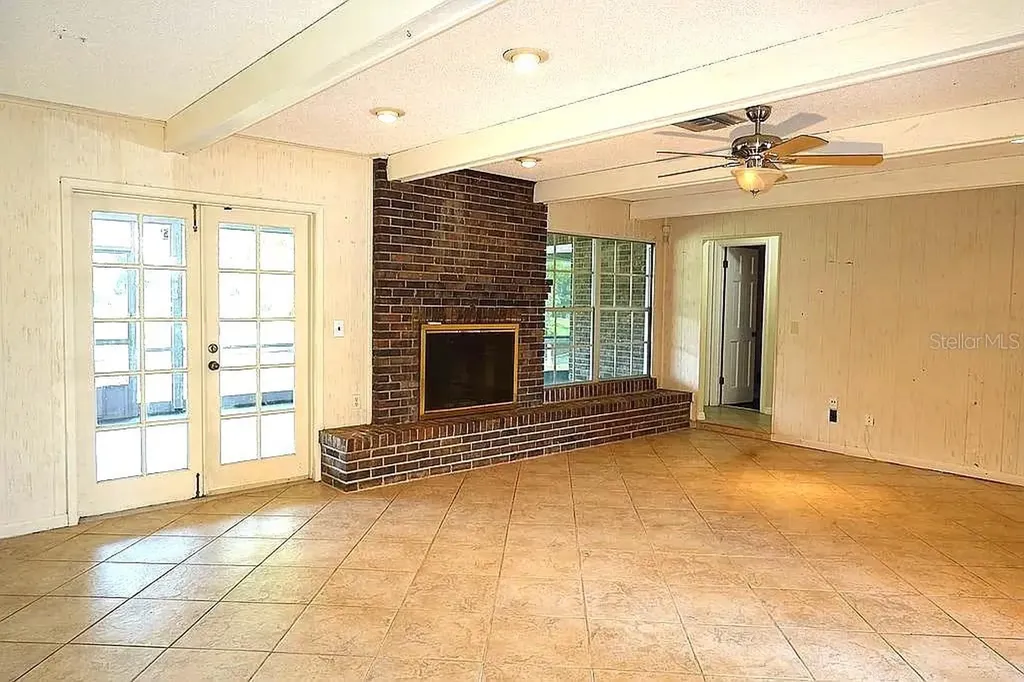 8 Felicia Court Palm Coast FL 32137