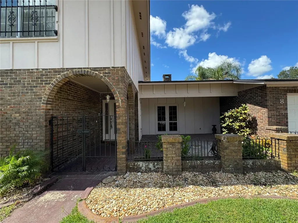 8 Felicia Court Palm Coast FL 32137