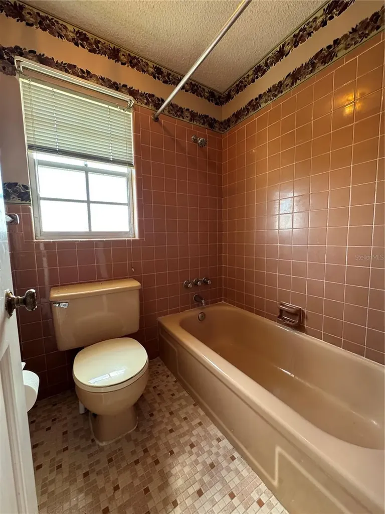 8 Felicia Court Palm Coast FL 32137