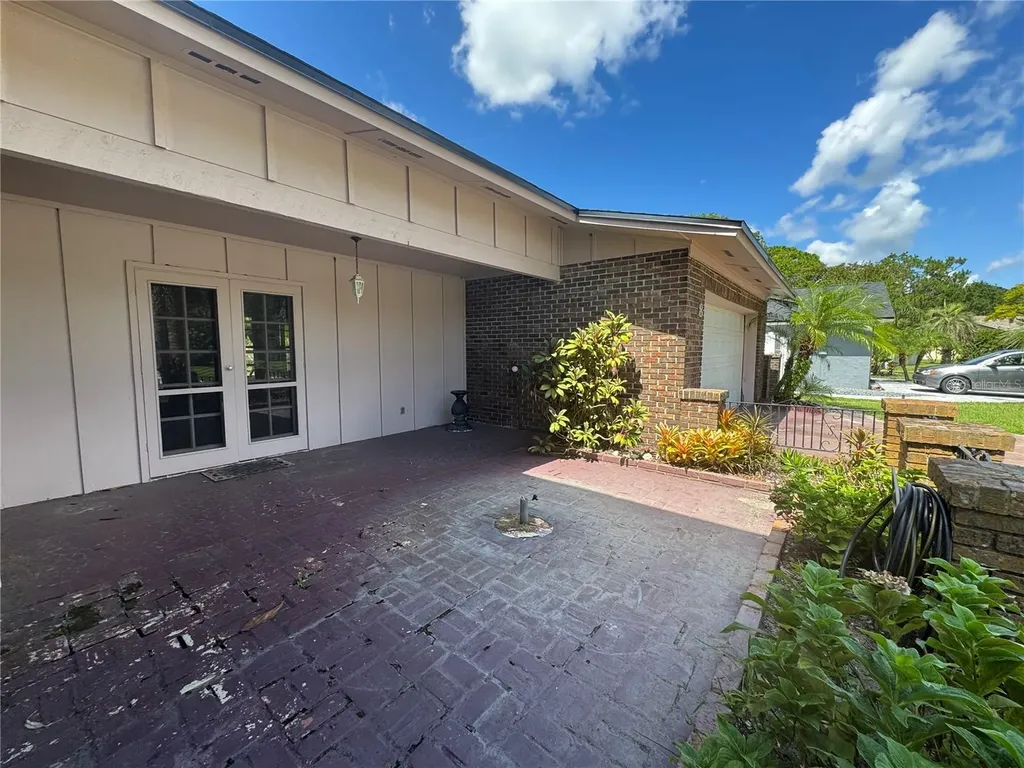 8 Felicia Court Palm Coast FL 32137