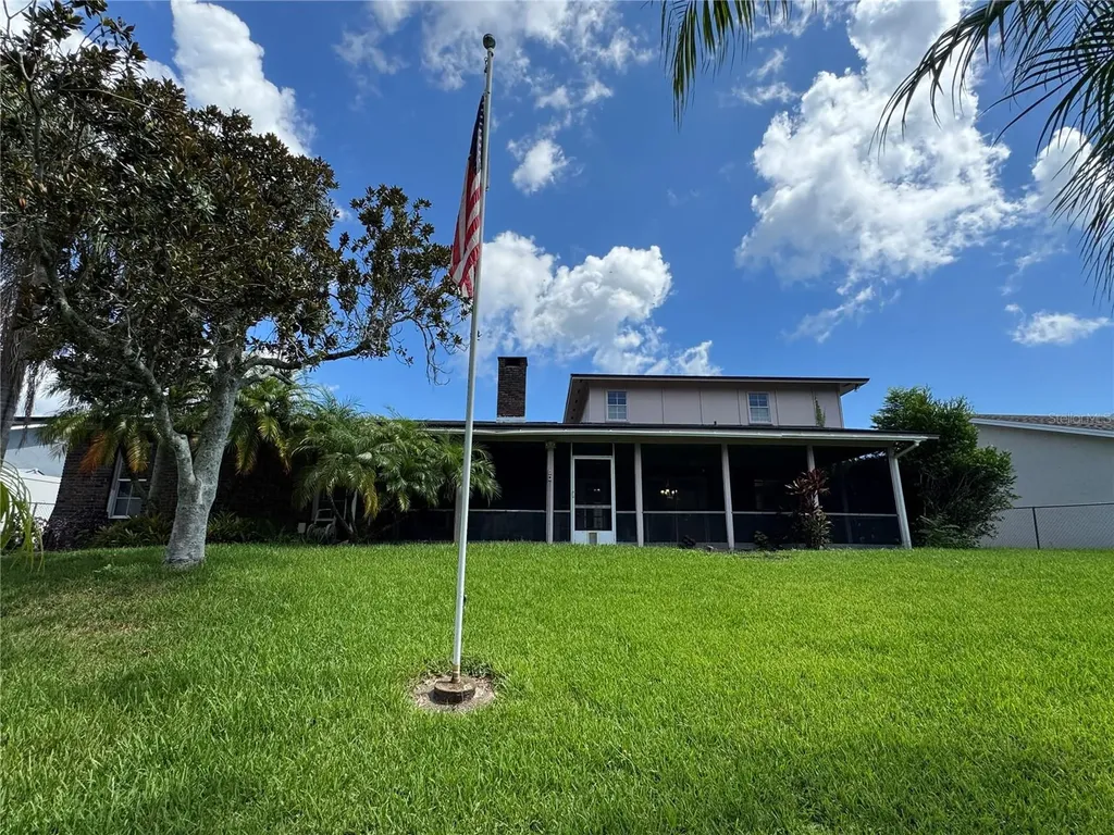 8 Felicia Court Palm Coast FL 32137