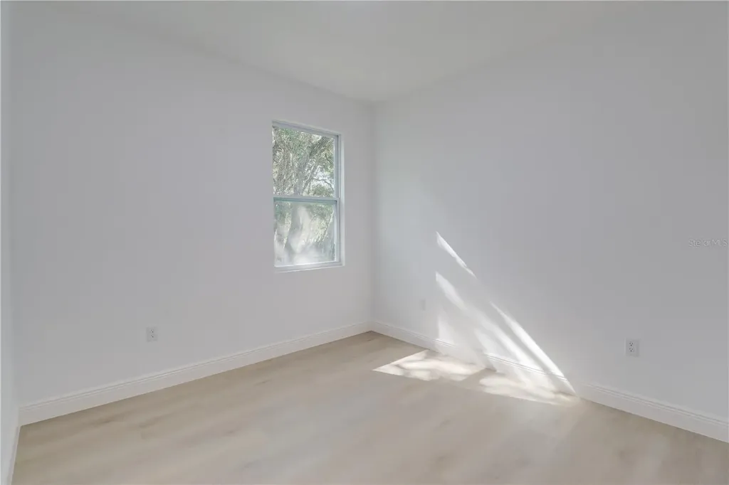 58 Fisher Trace Run Ocklawaha FL 32179