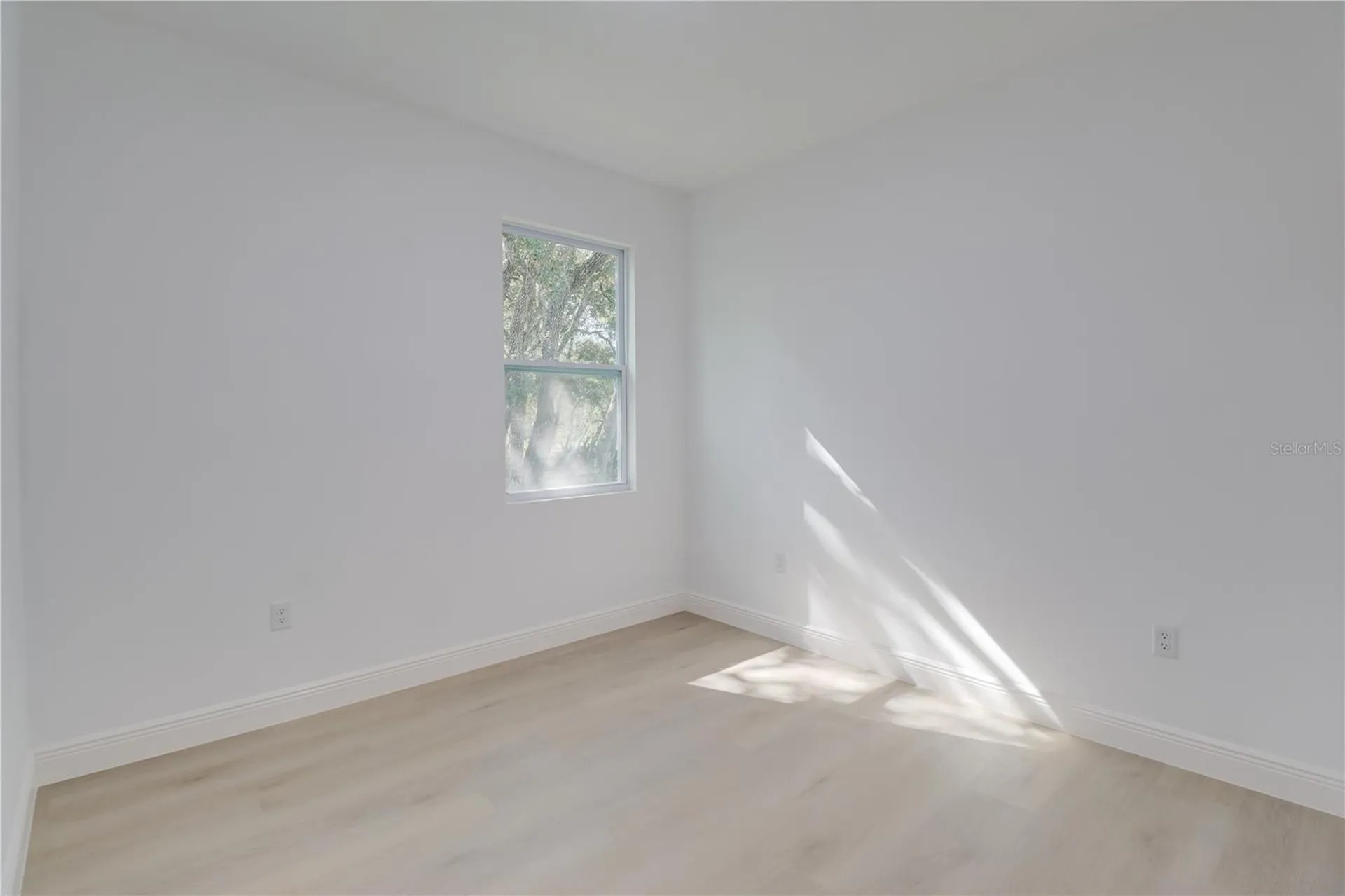 58 Fisher Trace Run Ocklawaha FL 32179