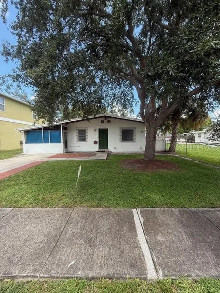 6812 S Cortez Street Tampa FL 33616