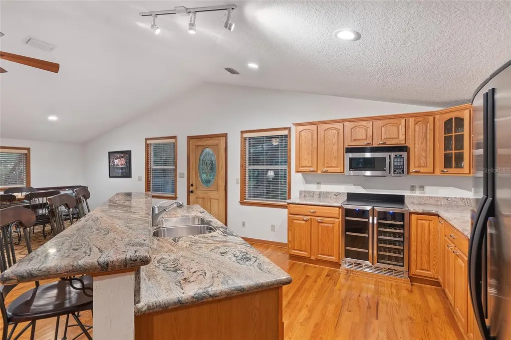 10745 SE Sunset Harbor Road Summerfield FL 34491