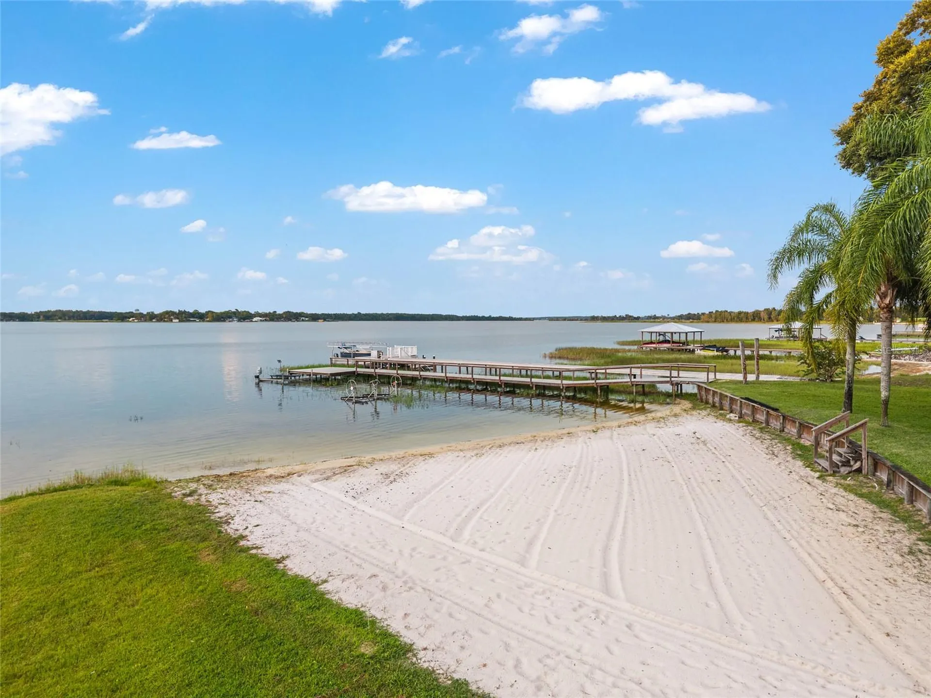 10745 SE Sunset Harbor Road Summerfield FL 34491