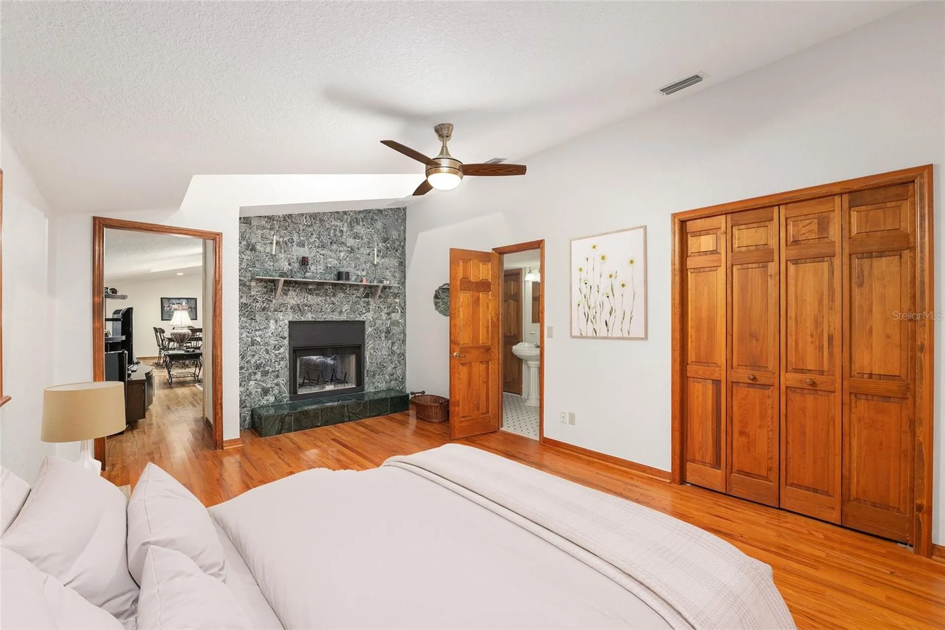 10745 SE Sunset Harbor Road Summerfield FL 34491