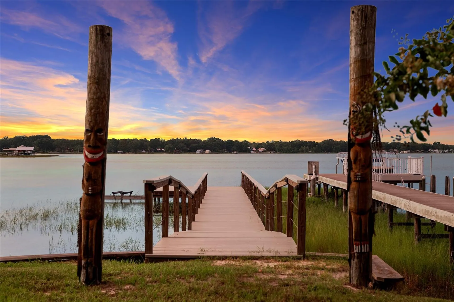 10745 SE Sunset Harbor Road Summerfield FL 34491