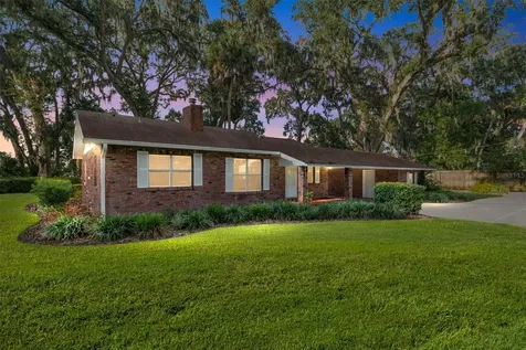 10745 SE Sunset Harbor Road Summerfield FL 34491