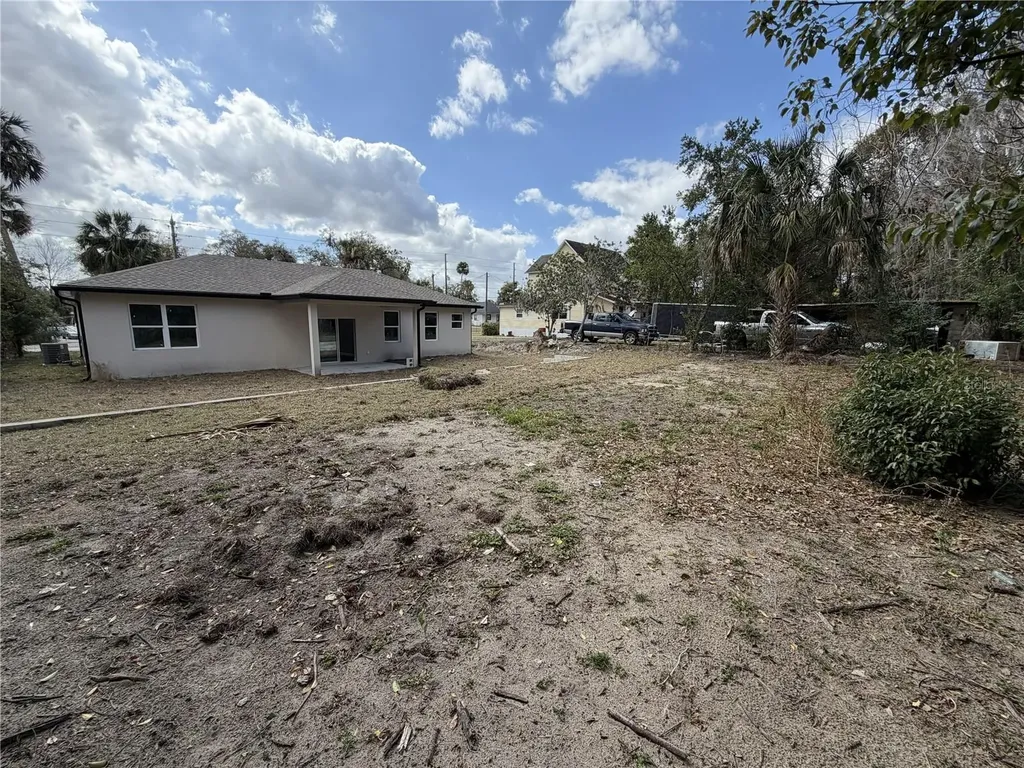 221 W Euclid Avenue Deland FL 32720