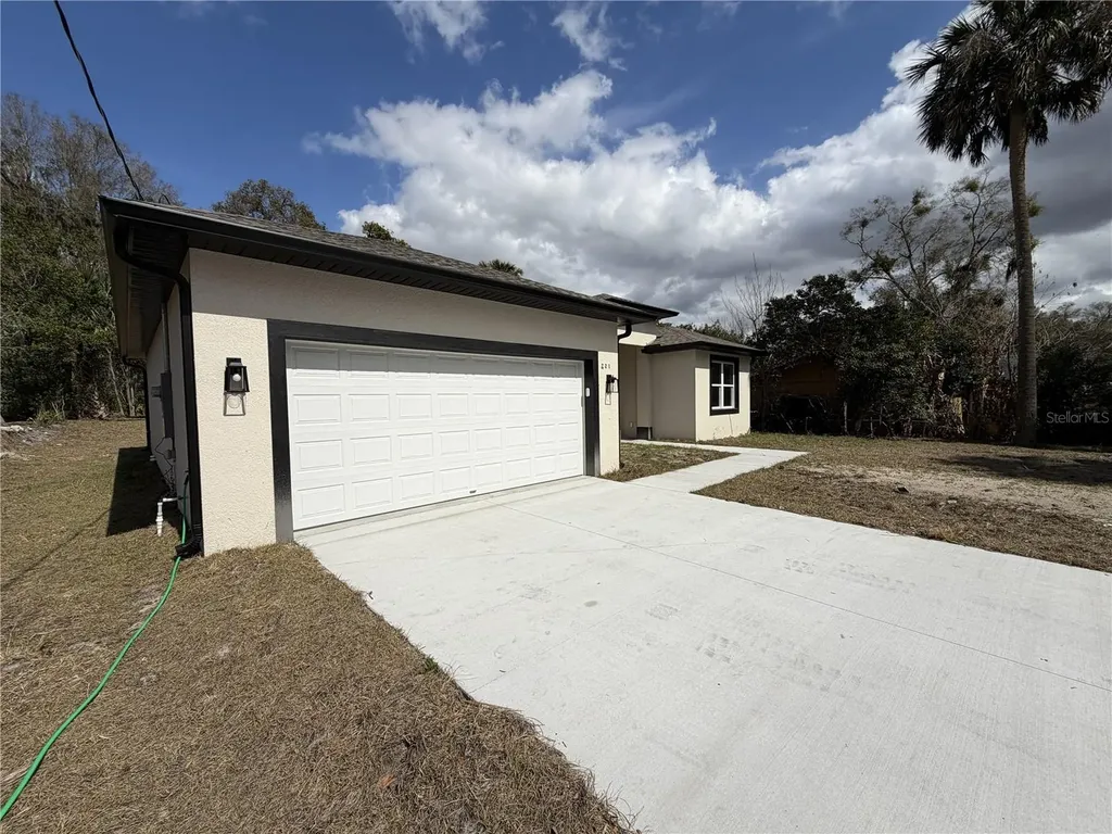 221 W Euclid Avenue Deland FL 32720