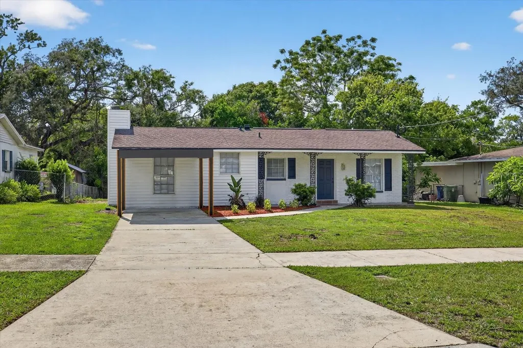 9606 N Newport Avenue Tampa FL 33612