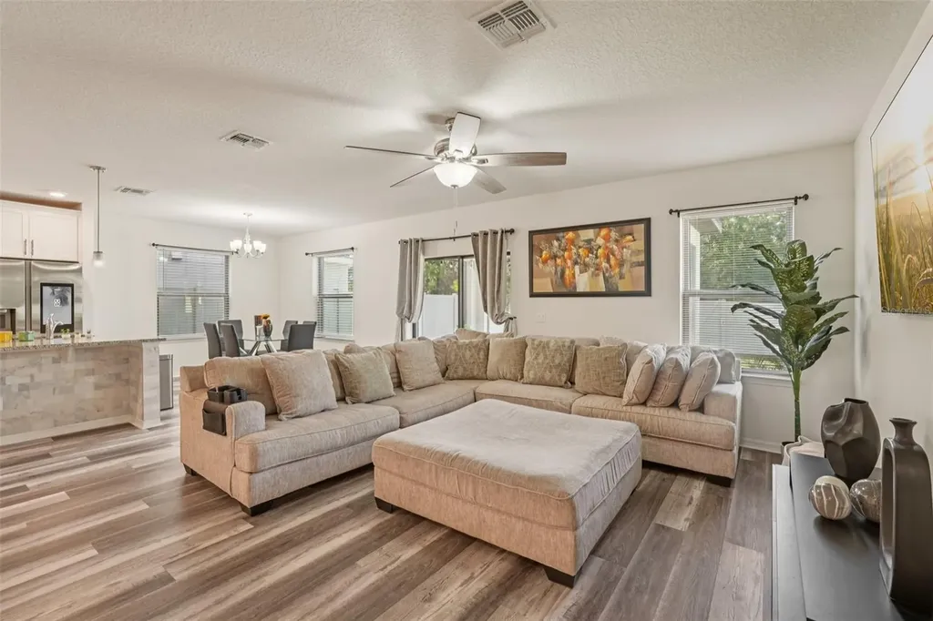 2847 Noble Crow Drive Kissimmee FL 34744