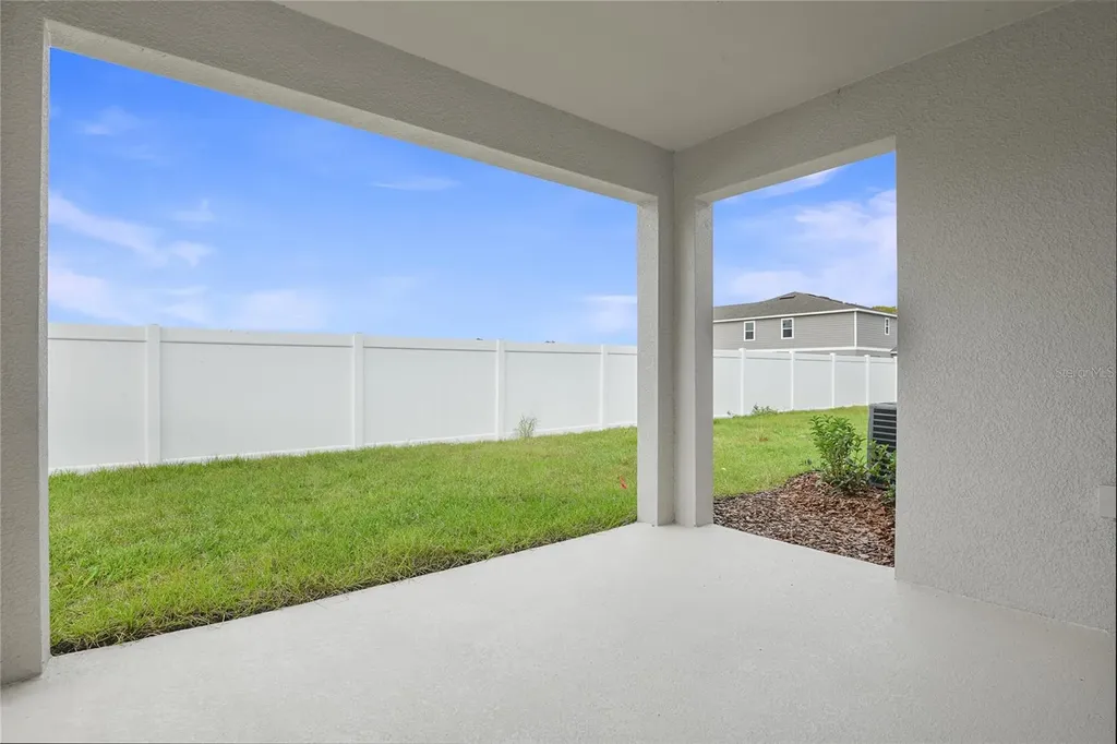 147 Waterstone Loop Tavares FL 32778