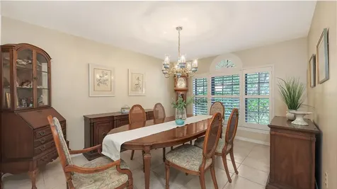4453 Little John Trail Sarasota FL 34232