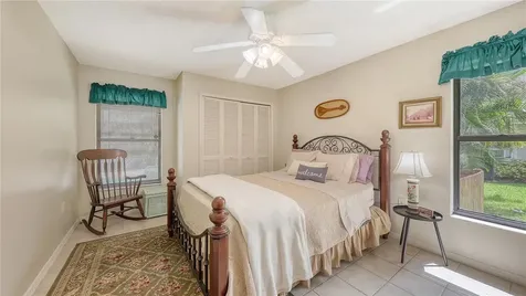 4453 Little John Trail Sarasota FL 34232