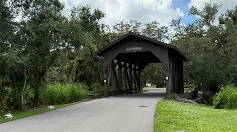 4453 Little John Trail Sarasota FL 34232
