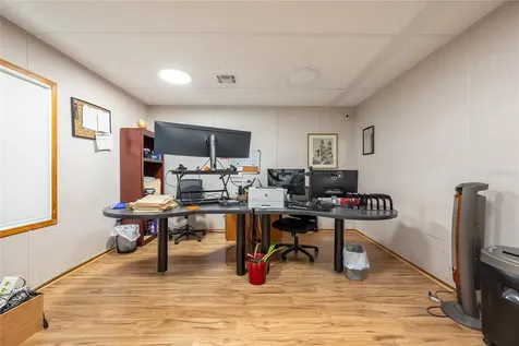 1813 N Dean Road Orlando FL 32817