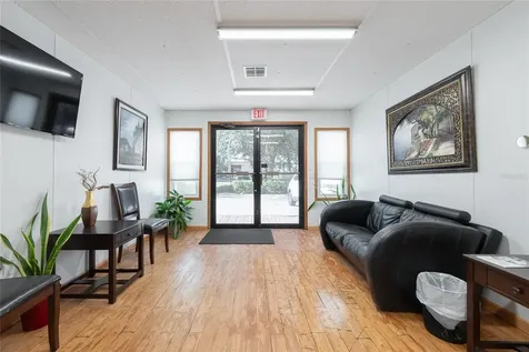 1813 N Dean Road Orlando FL 32817